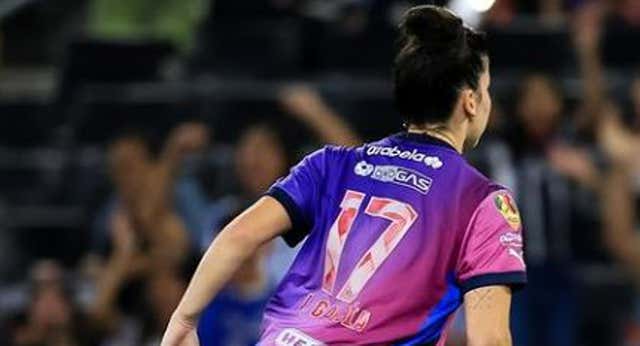 Lucía García, titularísima y con pie y medio en la final de la liga mexicana