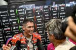 La doble emoción de Aleix Espargaró: despedida de ensueño y título para su 'hermano' pequeño