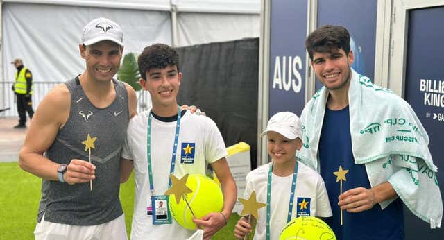 Nadal y Alcaraz cumplen el sueño de dos niños enfermos antes de arrancar la Copa Davis