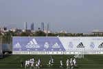 El Real Madrid estudia copiar el tour del Bernabéu en Valdebebas