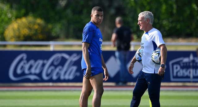 Kylian Mbappé y la capitanía de Francia son una patata caliente para Didier Deschamps