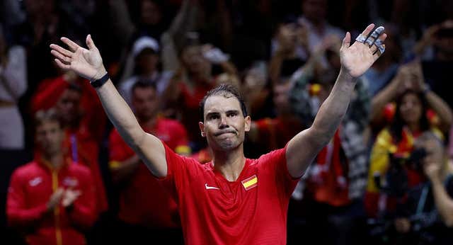 Nadal baja a la tierra tras una montaña rusa de emociones: ‘Toda mi carrera he sido muy autocrítico, pero hoy no voy a ser duro conmigo’