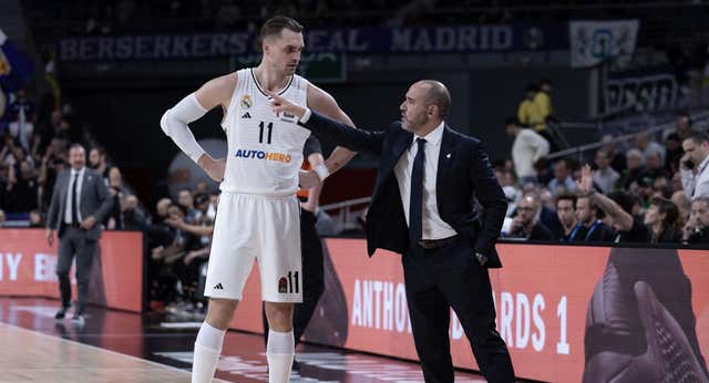Chus Mateo alerta sobre el problema del calendario con la Euroliga y las Ventanas FIBA: «Lo único que hace es mucho daño al deportista»