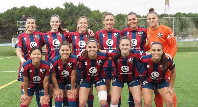 Las jugadoras de la SD Huesca denuncian los recortes de la sección: “Alzamos la voz en defensa de nuestras condiciones laborales’