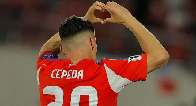 El cañón de Cepeda sube una marcha a Chile ante Venezuela y le invita a soñar con la repesca para el Mundial
