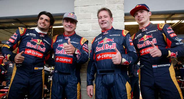 Viaje a los roces entre los Sainz y los Verstappen en su debut en Fórmula 1: «No estamos en las mismas condiciones que ellos»