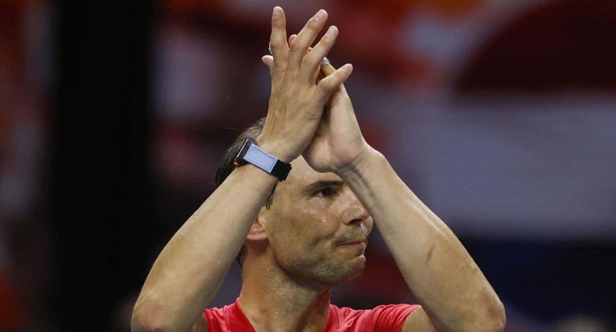 Rafa Nadal se despide del Martín Carpena y del tenis tras su último partido en Copa Davis.