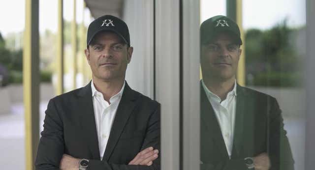 Los secretos del éxito de Ilia Topuria se encuentran… a 12 metros de profundidad: «Nadie se atrevería a hacerlo antes de una final de Champions»