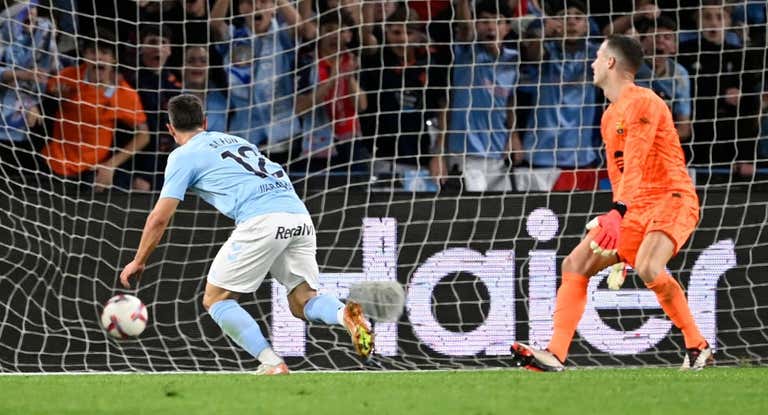 El Celta aprovecha la desconexión del Barça para revivir en un partido que ya no tenía pulso