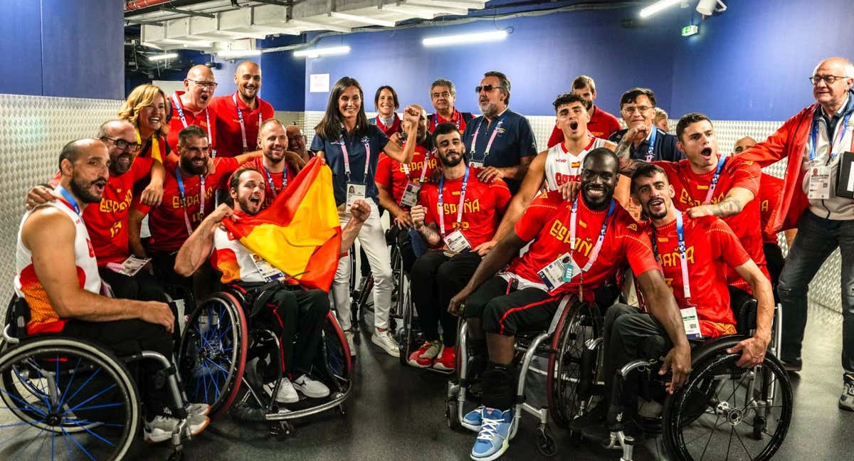 La Selección masculina de baloncesto en silla de ruedas en París 2024.