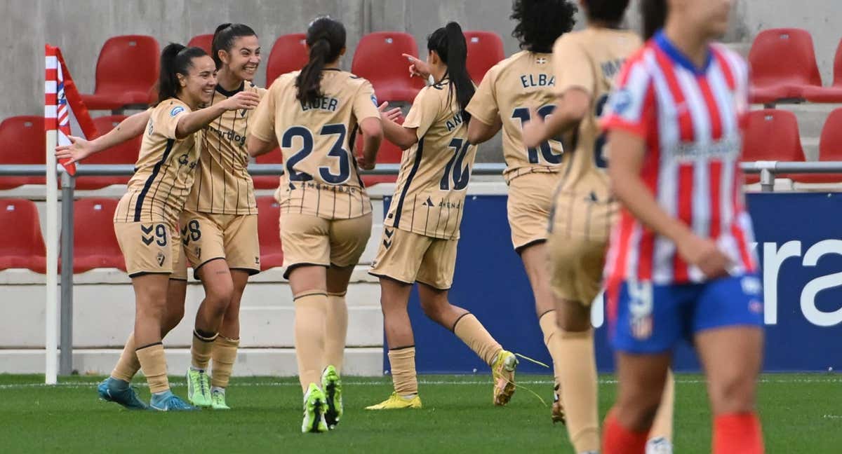 Ane Campos celebrando su gol ante el Atlético de Madrid.