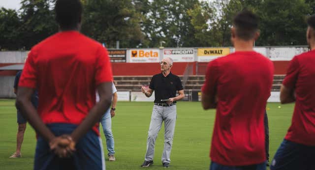 El Olot pide liderar la ‘rebelión’ autonómica en la RFEF: «Queremos que tres de los 18 grupos de Tercera sean catalanes»