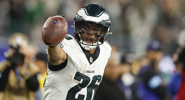 Los Chiefs de Mahomes vuelven a la senda ganadora mientras que Saquon Barkley lanza su candidatura al MVP