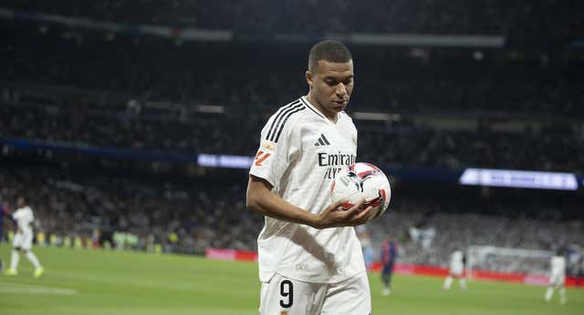 El vestuario espera que Anfield encienda la llama de Kylian Mbappé