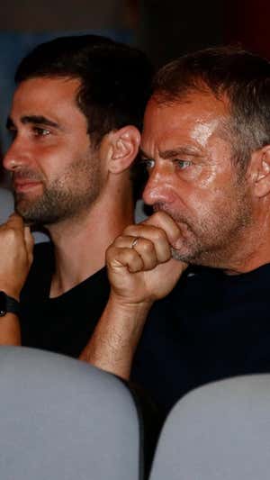 Blanco y Flick en la reunión de entrenadores en Madrid.  RFEF