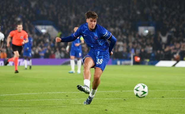 Marc Guiu marcó su primer gol con el Chelsea en la Conference League. Getty Images