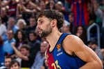 Un triple, cinco puntos consecutivos y una chispa especial: el sello de Raulinho Neto en su debut con el Barça