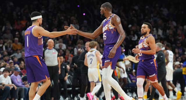 Durant y Booker alargan la mala racha de los Warriors y aprietan todavía más el Oeste