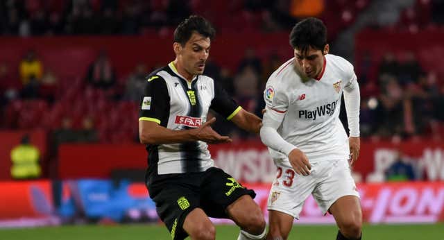 Borja Lasso, el jugador que defendió las camisetas de Sevilla y Osasuna… y se retiró a los 27 años: “Me tocó vivir las dos caras del fútbol”