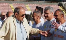 Un homenaje a la altura de uno de los mitos del fútbol catalán: «Siempre decía que las alineaciones las hacía su mujer»