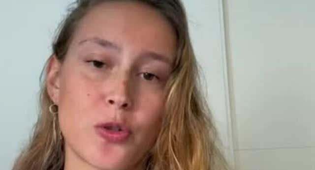 La psicóloga deportiva para adolescentes que causa furor en TikTok e Instagram avisa a los padres de los peligros: «Les generan unas expectativas irreales»