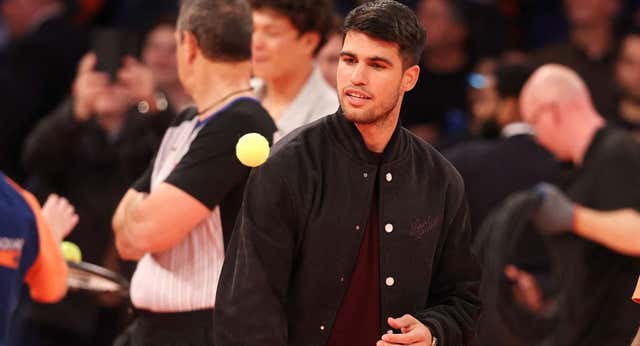 Carlos Alcaraz pone fin a 10 días de desconexión «mental» y manda un aviso desde La Meca del basket: «Seré campeón en Australia tarde o temprano»