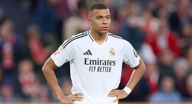 Los que han sufrido lo de Mbappé avalan que lo suyo va mucho más allá: «Los focos del Bernabéu pesan mucho»