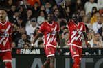 Un Rayo fulmina al Valencia y quema a Rubén Baraja