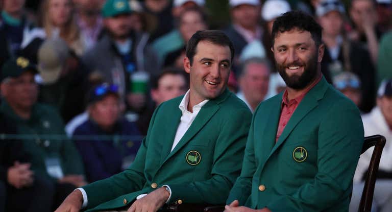 Jon Rahm y Scottie Scheffler, en 2023.