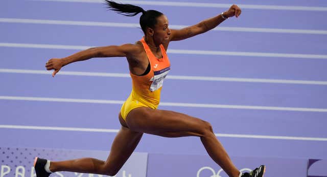 Ana Peleteiro afronta su gran metamorfosis a sus 29 años: un «nuevo triple salto» con un cambio de pierna