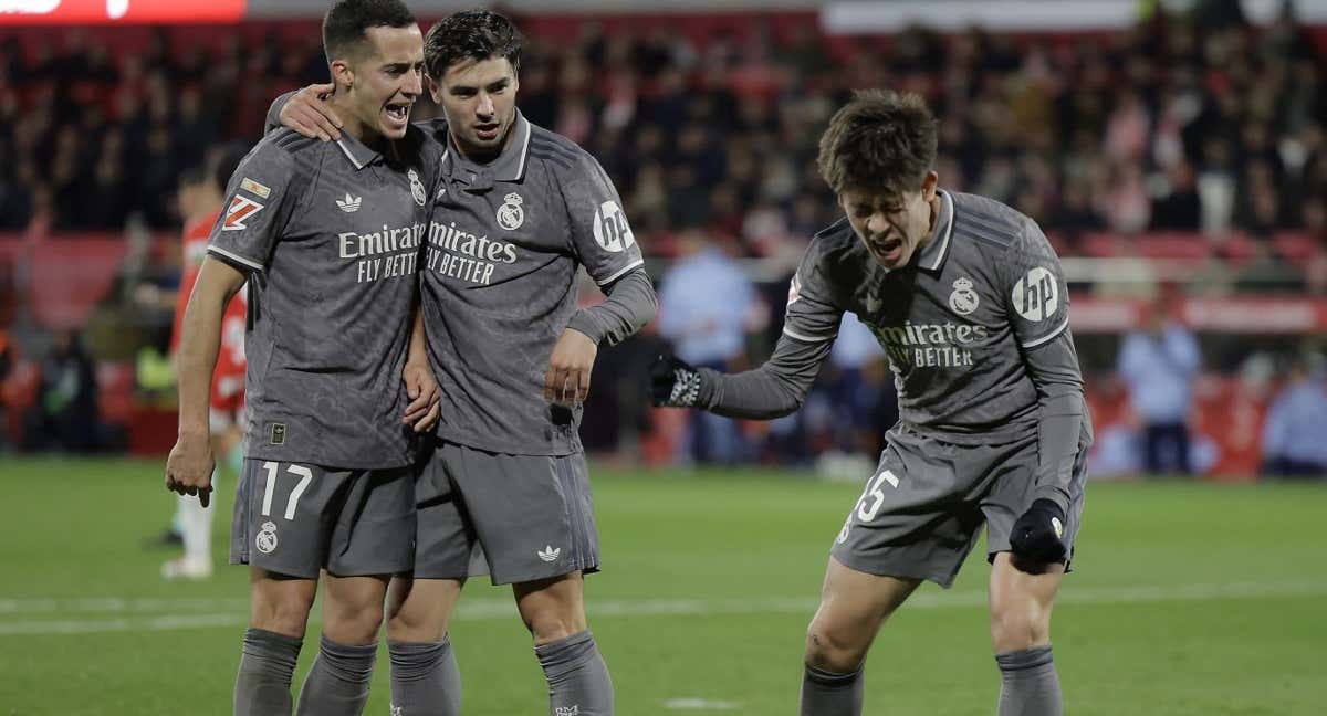 Arda Güler, Brahim y Lucas Vázquez celebrando un gol del Madrid, que ya tiene rival en dieciseisavos de la Copa del Rey 2024/25.