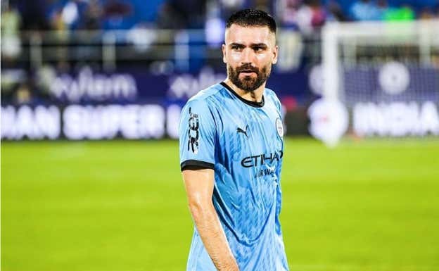 Jon Toral firmó por el Mumbai City hasta 2026. @MumbaiCityFC