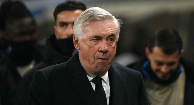 Carlo Ancelotti vuelve al pasado para ‘salvar’ a sus tres estrellas, ‘espanta’ a Santiago Solari y se encomienda a la ‘Operación Navidad’