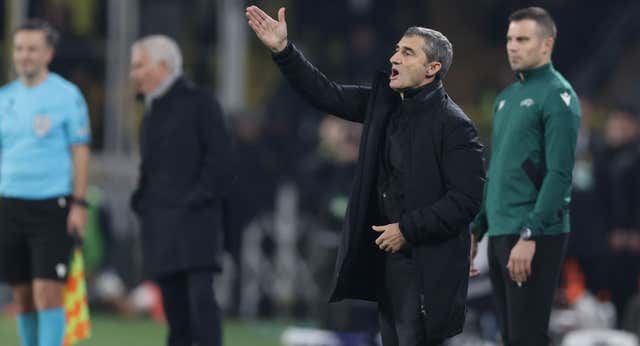 Valverde intenta contener la euforia con la Europa League: “En nuestro vestuario nadie está pensando en la final”