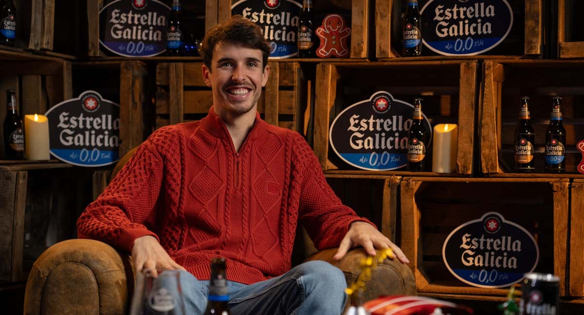 Álex Márquez en un evento de Estrella Galicia.
