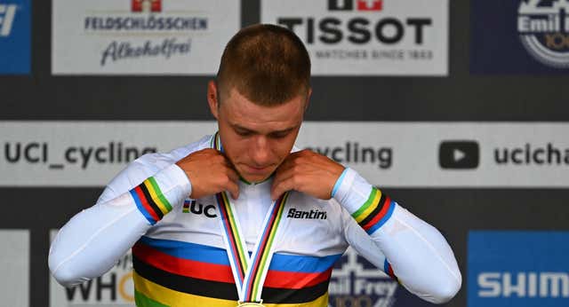 Sigue el drama de Remco Evenepoel: “No podré volver a competir hasta mediados de abril”