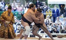 El sumo vuelve a colarse en el escenario de Los Beatles o Lady Gaga en Londres