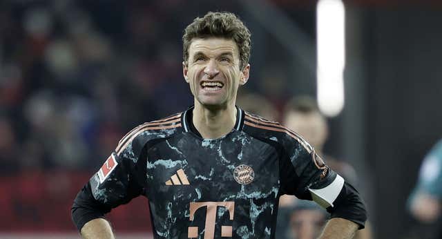 El Bayern pierde la condición de invicto y el Leverkusen aprieta la Bundesliga