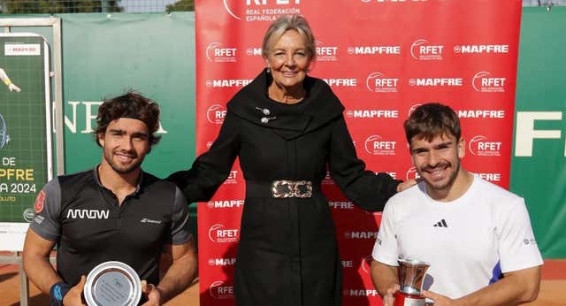 Martín de la Puente se proclama campeón de España ante su compañero de bronce en París