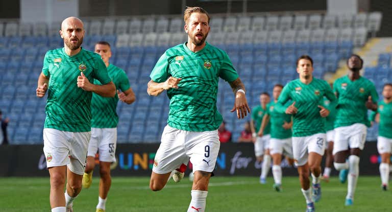 Burgstaller, en un entrenamiento con el Rapid de Viena.