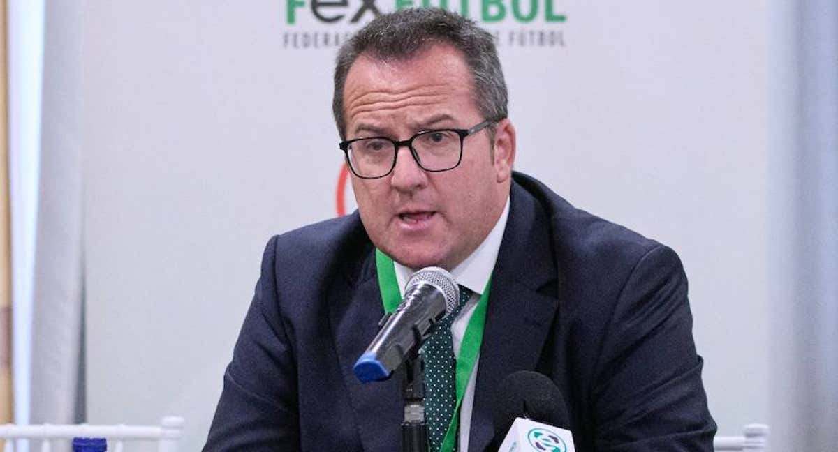 Sergio Merchán, presidente de la federación extremeña de fútbol y candidato a la presidencia de la RFEF.