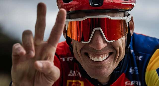 Aleix Espargaró empieza a despejar incógnitas sobre su rol en el Lidl-Trek: «Gravel, mountain bike, algo de carretera…»