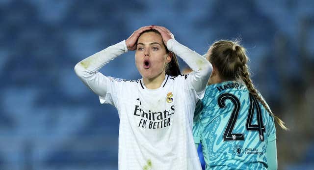 Para el Madrid siempre es el mismo día en la Champions: derrota ante el Chelsea y segundas de grupo