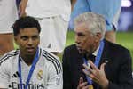 Carlo Ancelotti no gana (sólo) un título: sale victorioso de las presiones e impone su criterio por encima de todo