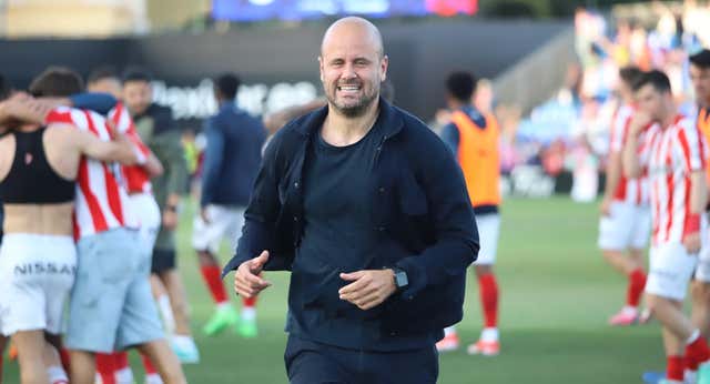 David Navarro se sienta en el banquillo este sábado y Miguel Ángel Ramírez encabeza el casting de entrenadores