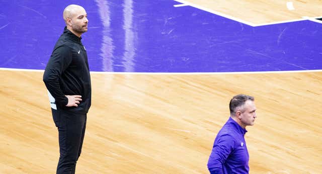 Jordi Fernández pone a Badalona en el mapa de Manhattan y se lleva el primer duelo europeo en la historia de los banquillos NBA al superar a Torrelodones