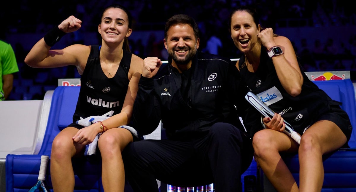 Claudia Fernández podría convertirse en la jugadora más joven en ganar un Master Final este domingo.