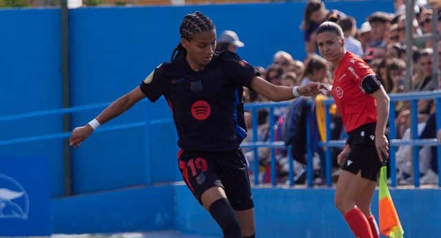Alexia ‘Reina’ en la Copa tras un partido atascado con polémica y dos penaltis