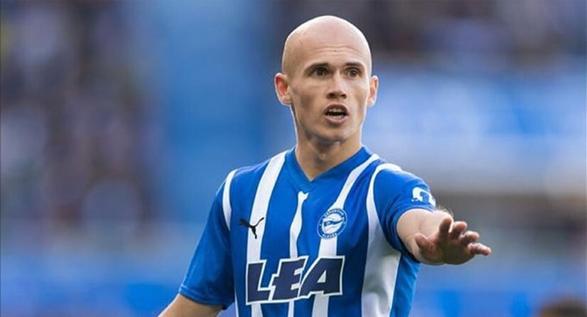 Jon Guridi, durante un partido del Alavés.