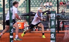 Leo Augsburger y Tino Libaak se llevan el primer torneo de pádel en tierra batida y con un solo saque: “Costó mucho adaptarse”
